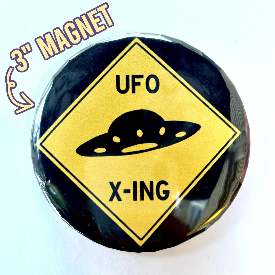 UFO X-ing Sign Magnet by ZoCola
